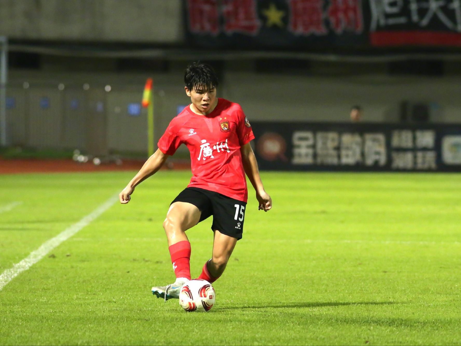 广州队内部会议纪要流出——赛后造点机会，全明星赛使命明确，细节决定成败(广州队官网网址)